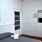 Casta House Διαμέρισμα *